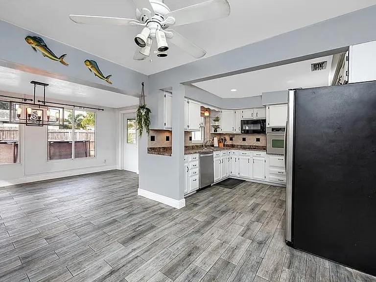 8920 109th Ln — Photo 10