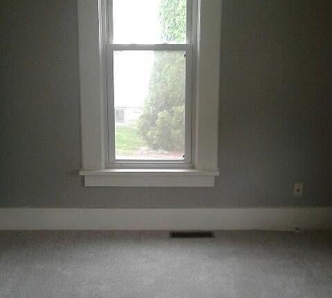 3rd image of 122 S Grant St #B