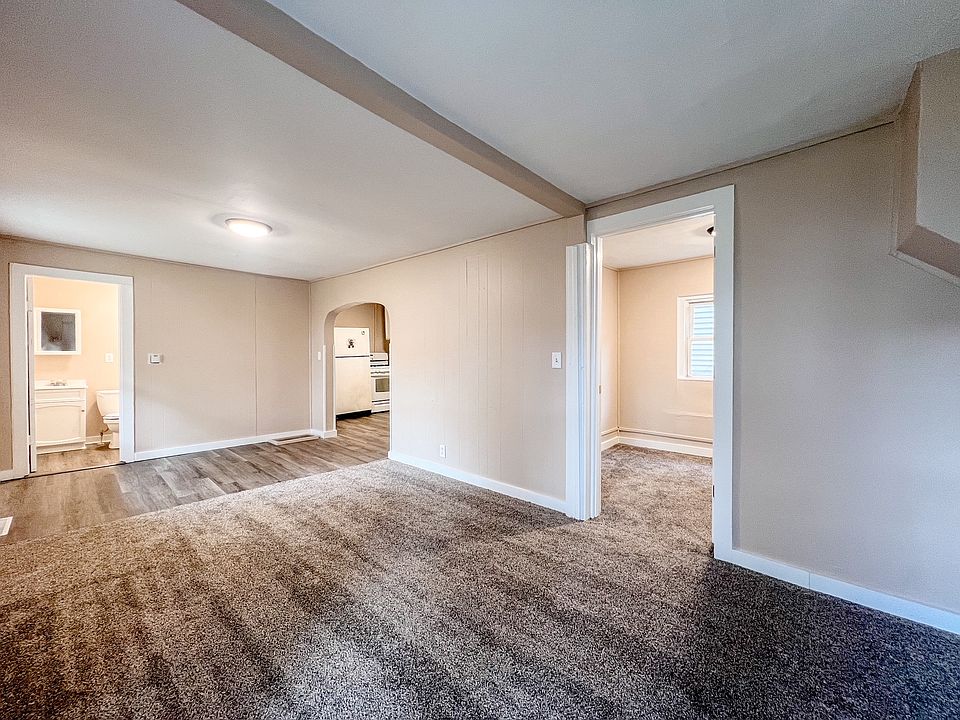 220 South Entrance Avenue 1R 220 S Entrance Ave Kankakee IL Zillow