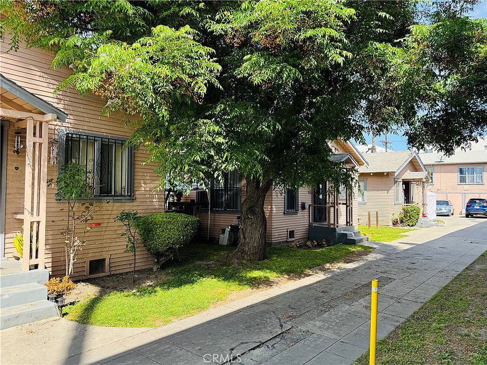 1st image of 613 W 80th St