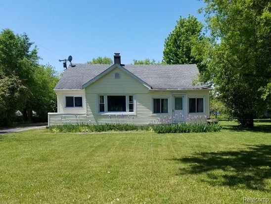 5910 Lakeshore Rd Lexington Mi 48450 Zillow