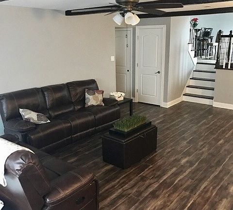 5th image of 10531 S Terry Dr