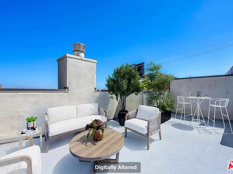 1735 Malcolm Ave #H — Photo 24