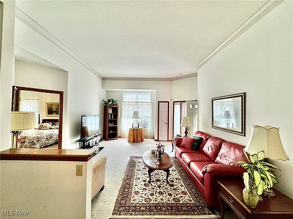 5th image of 31 Abbington Dr NW