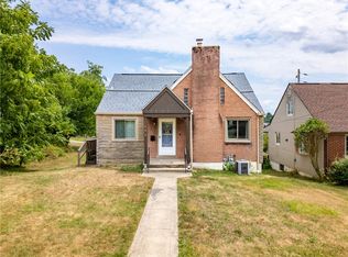 596 Sarah St, Carnegie, PA