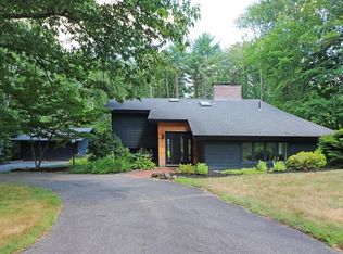 6 Houghton Ln, Harvard, MA 01451
