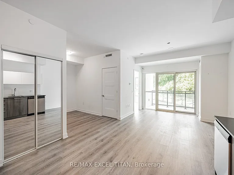 25 Neighbourhood Ln #205 — Photo 10