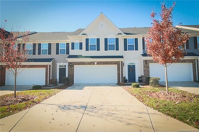 1st image of 7174 Mariners Village Dr #33