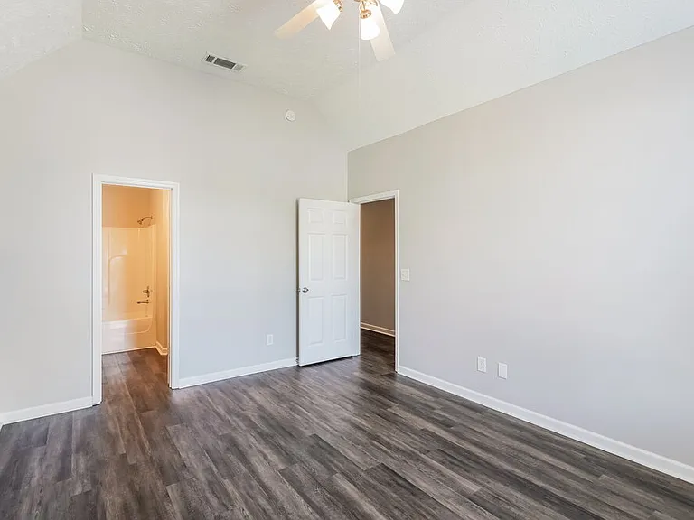 273 Mary Joe Martin Dr — Photo 9
