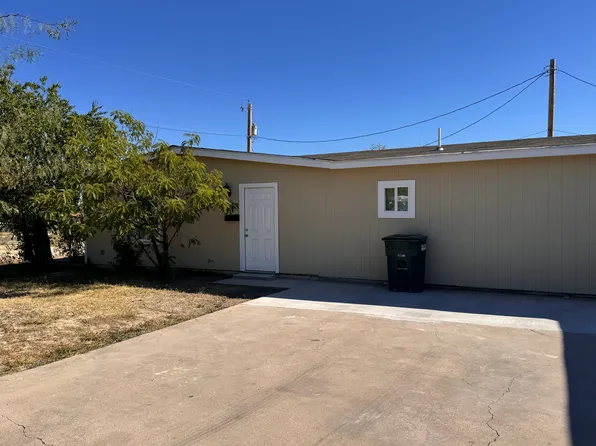 203 Kennedy Dr, Del Rio, TX 78840