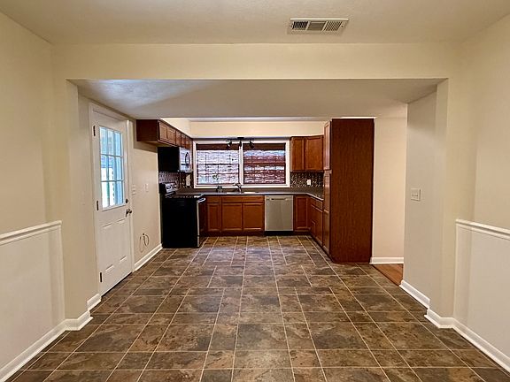 4th image of 5714 Sherborne Dr