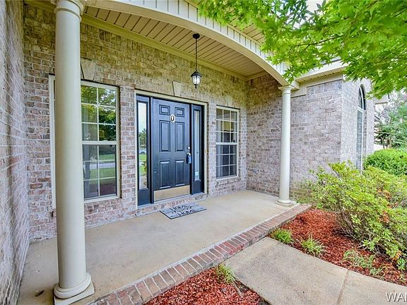 2nd image of 12548 Willow View Cir