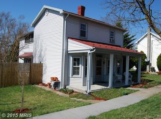 7985 Main St, Middletown, VA 22645