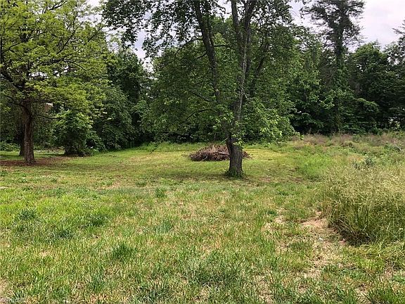 5th image of 5161 Hillwood Dr