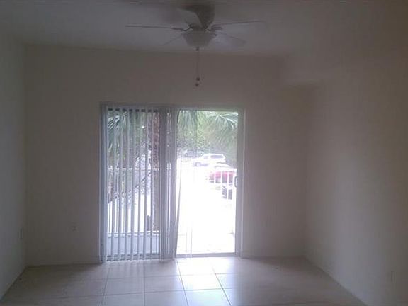 3rd image of 11060 SW 196th St APT 207
