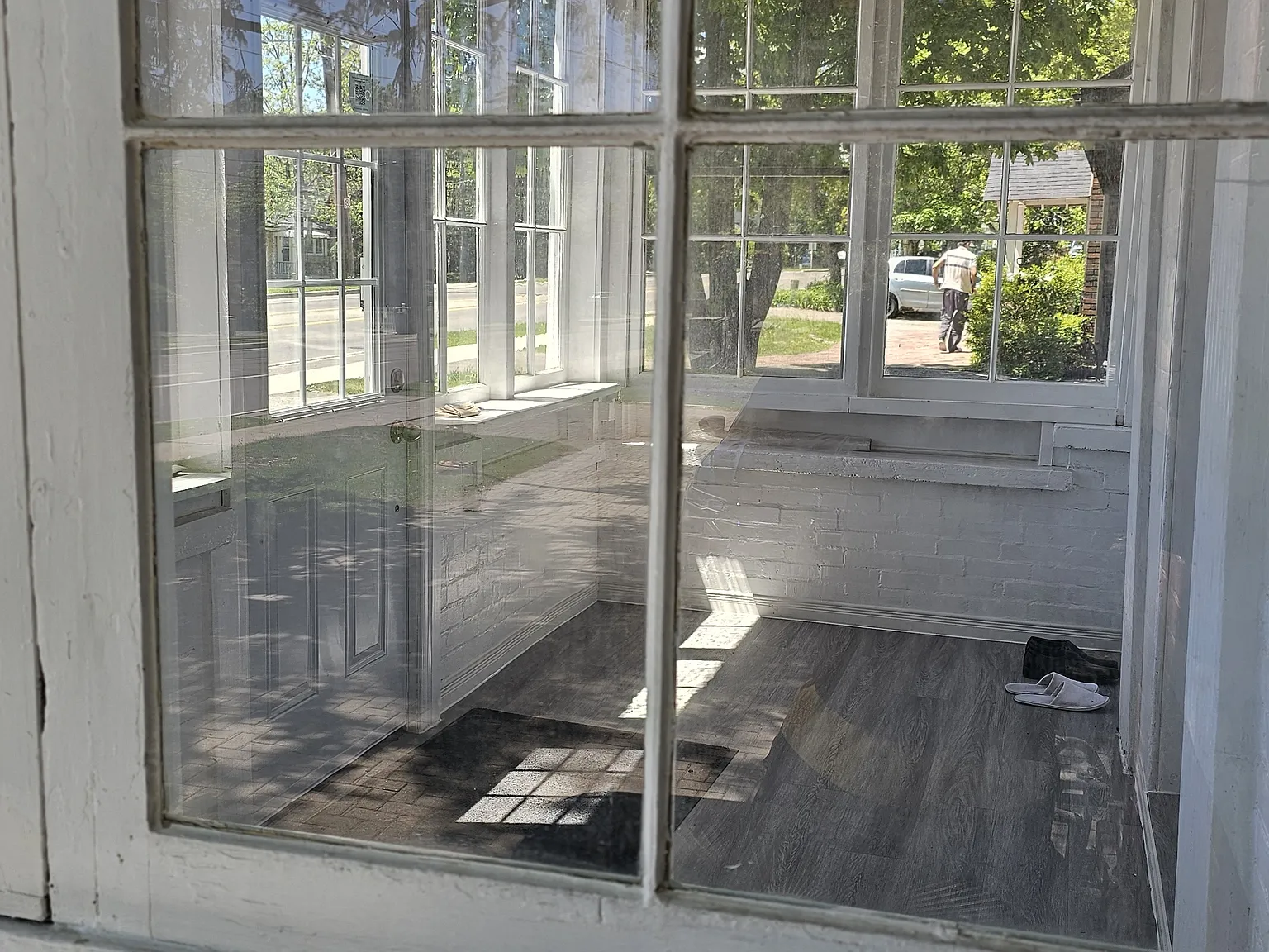 2 bed, 1050 sqft, $2,750 — Photo 3