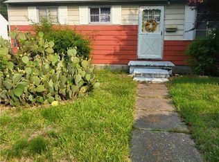 124 E Weaver Rd, Hampton, VA 23666