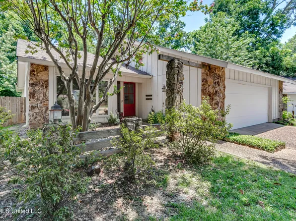 1116 Benbrook Dr, Madison, MS 39110
