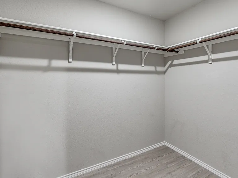 10535 Hammock Hl — Photo 11