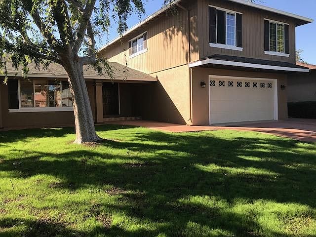 1st image of 2749 Valley Heights Dr