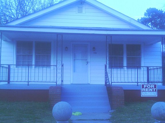 3rd image of 21609 Pannill St