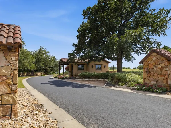 1003 Flint Ridge Trl, Georgetown, TX 78628