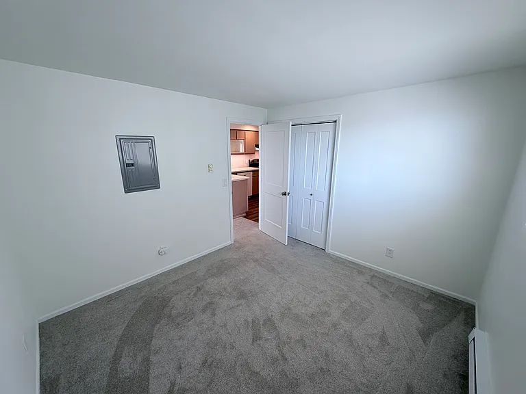 2210 Grand Ave #3 — Photo 8
