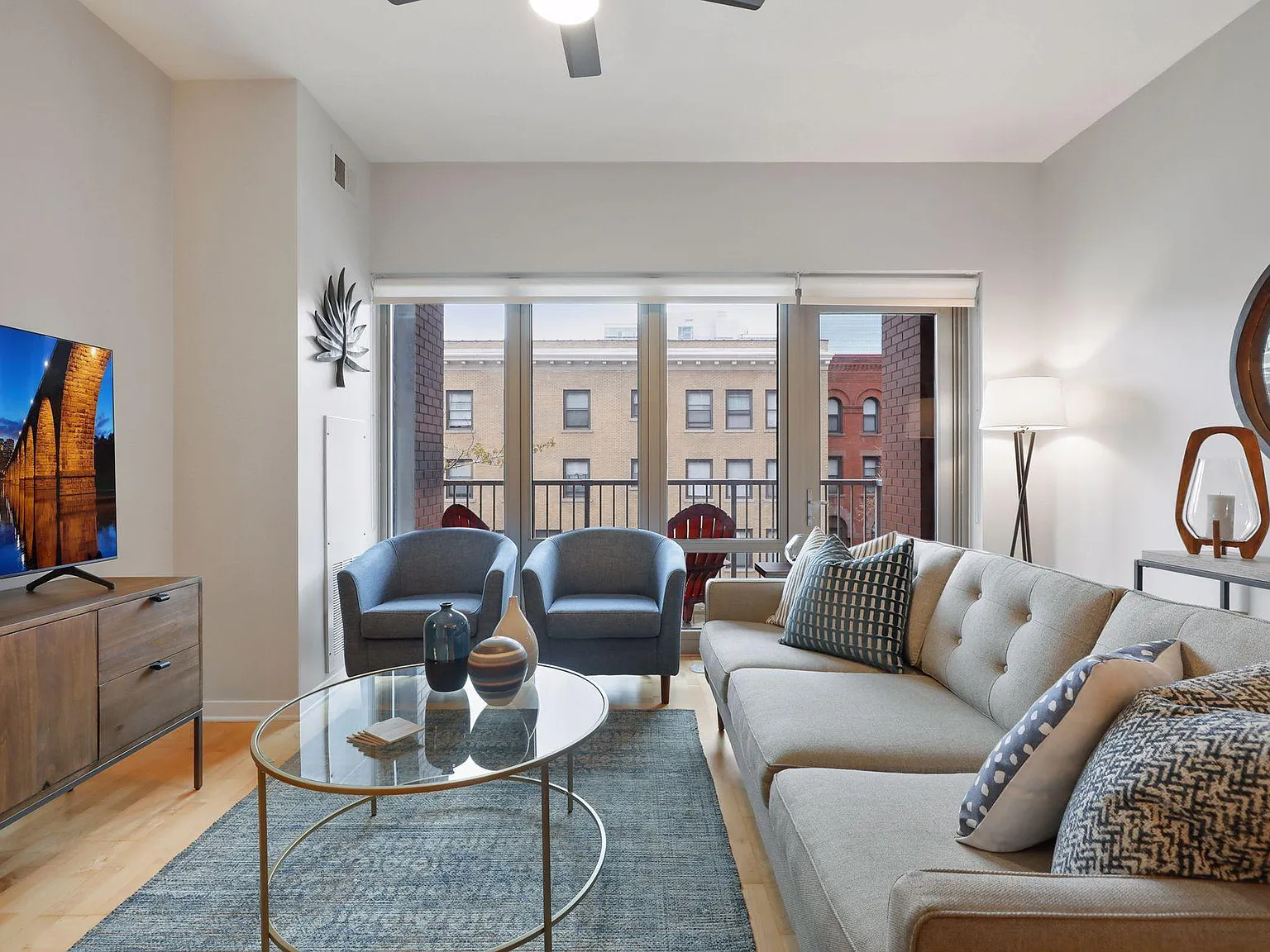 1 bed, 1.0 bath, 750 sqft, $1,800 — Photo 4