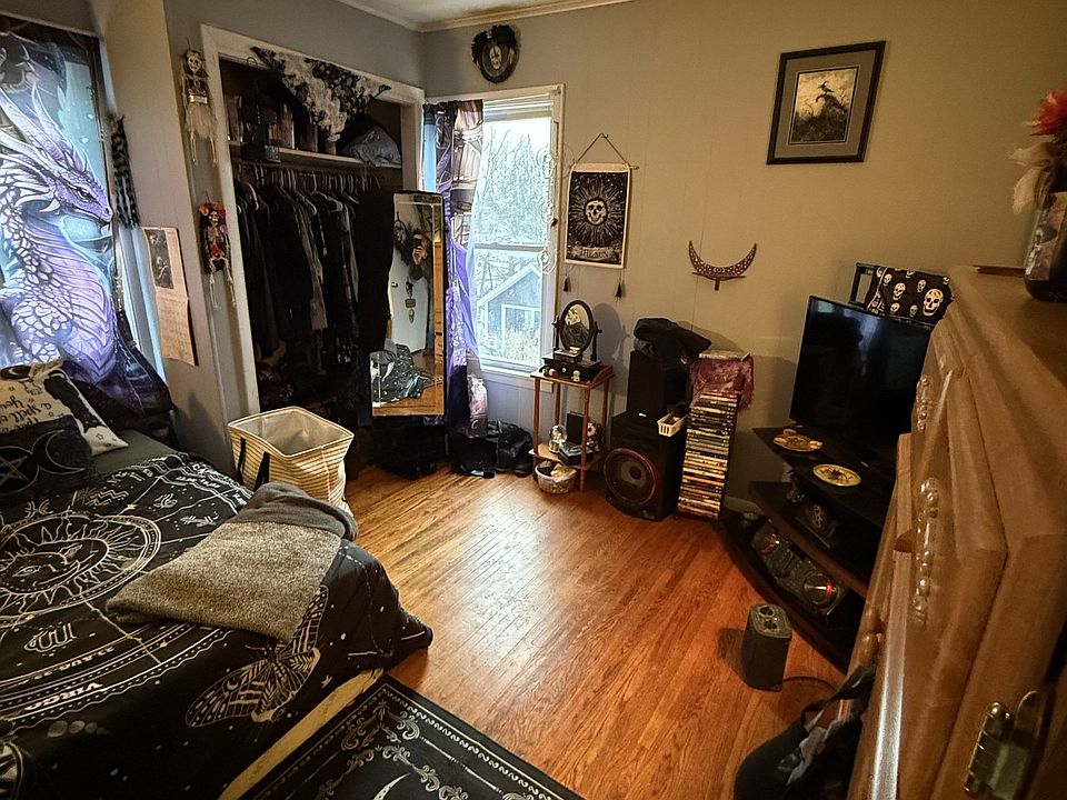 1st image of 27 Church St APT 3