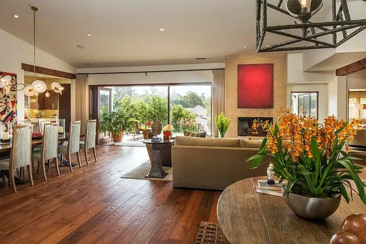 3 bed, 3.5 bath, 3510 sqft, $19,500 — Photo 4