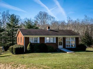 12917 Brocks Gap Rd, Fulks Run, VA 22830