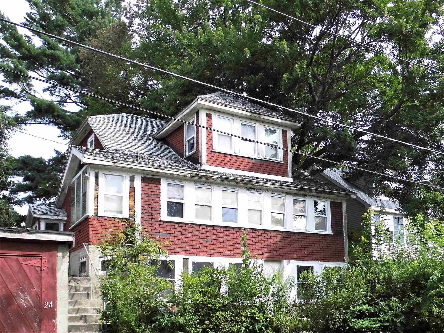 25 Honora Avenue, Dracut, MA 01826 Zillow