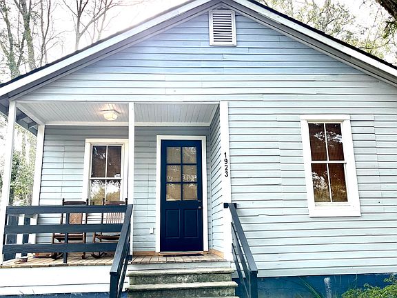 2nd image of 1923 Quitman St