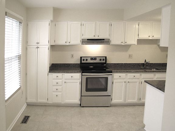 4th image of 10332 Granite Creek Ln