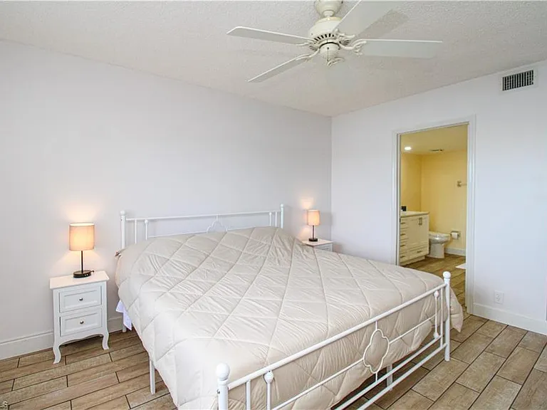 7794 Emerald Cir #A-102 — Photo 36