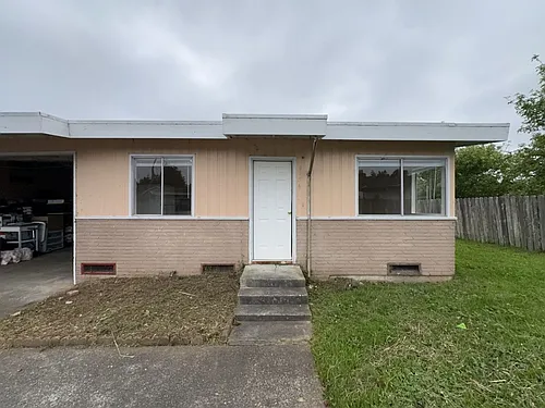 4136-4142 Walnut St Photo 1
