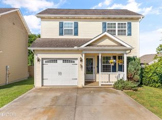 231 Heritage Crossing Dr, Maryville, TN 37804