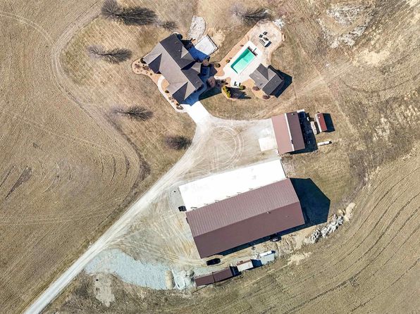 2723 E Kammerer Rd, Kendallville, IN 46755