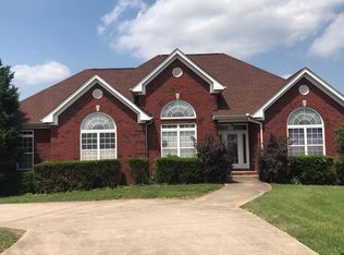 3059 Joey Ct, Pleasant View, TN 37146