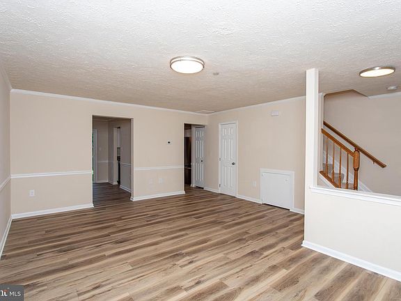 5th image of 2533 Regal Pl
