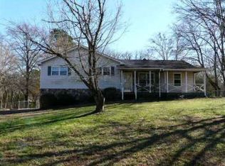 214 Mayflower Dr, Woodstock, GA 30188