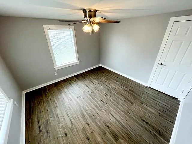 2 bed, 1.0 bath, 1000 sqft, $1,195 — Photo 2