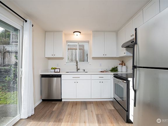 4th image of 1666 S 52nd Street
