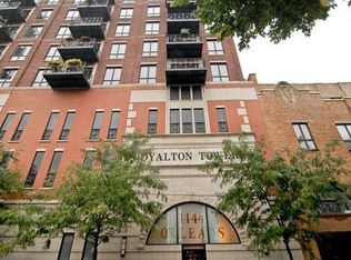 1444 N Orleans St #1-PH 9, Chicago, IL 60610