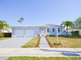 945 NW 87th St, Miami, FL 33150