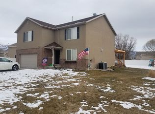 1583 Crestmont Way, Kaysville, UT 84037
