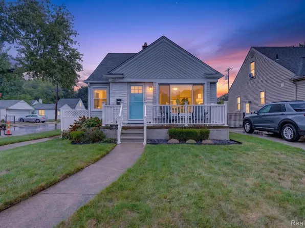 3188 Ellwood Ave, Berkley, MI 48072