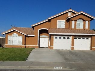 2320 Evergreen St, Delano, CA 93215