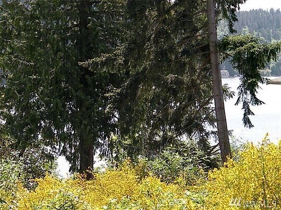 3rd image of 4336 NE Totem Pl