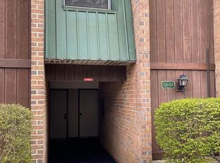 107 Meadowview Ln #107, Mont Clare, PA 19453